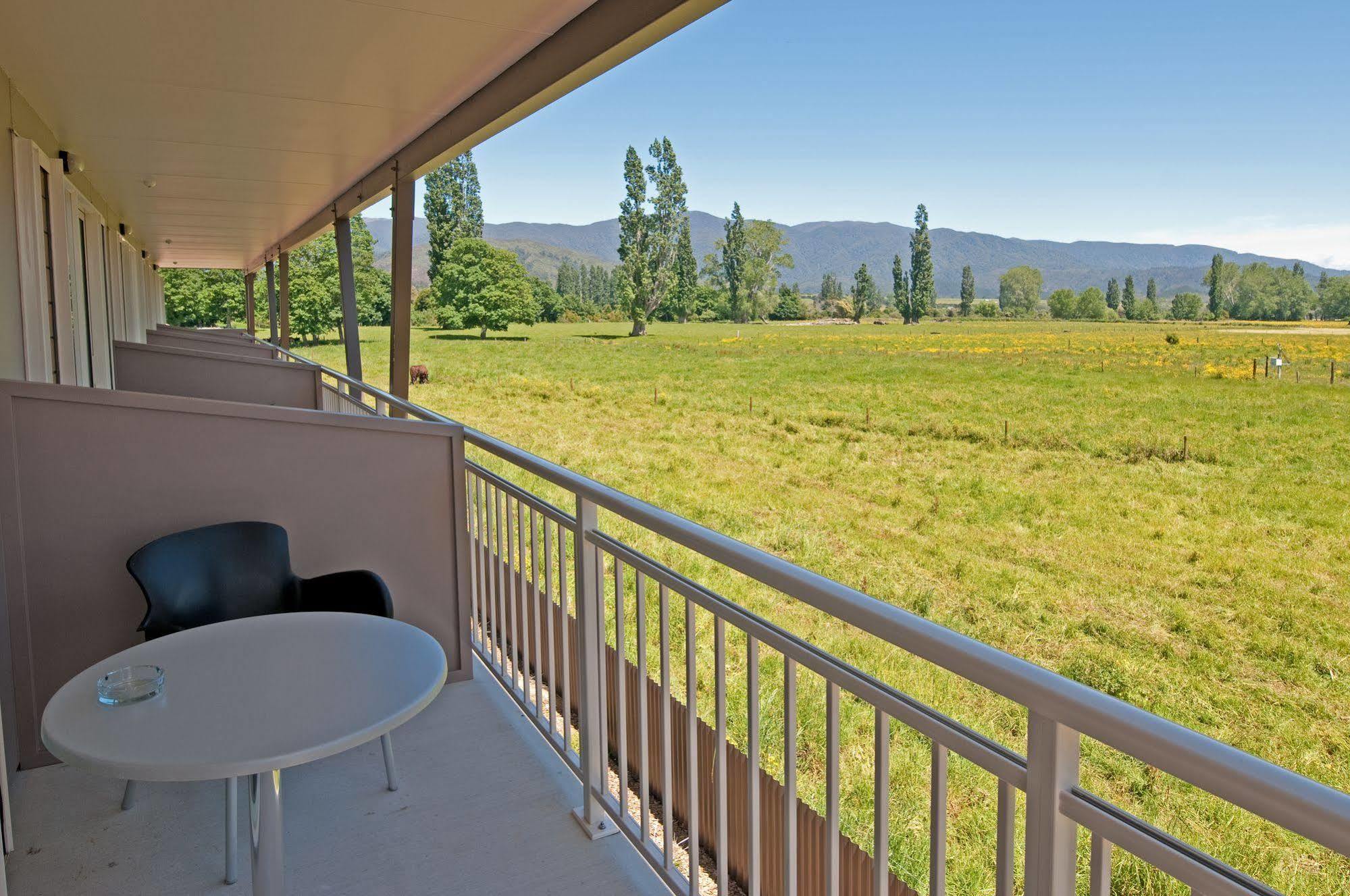 טקאקה Mohua Motels מראה חיצוני תמונה